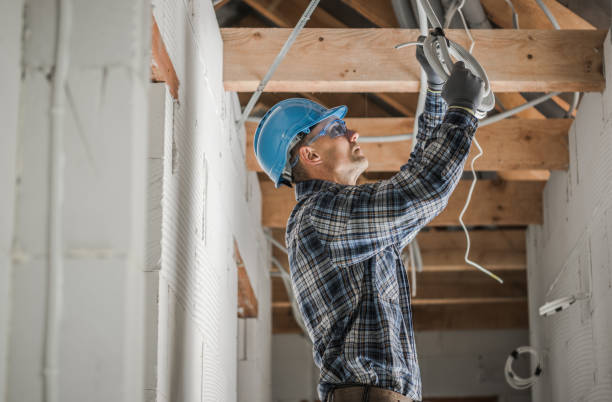 Best Commercial Electrician Services  in Lynn Haven, FL